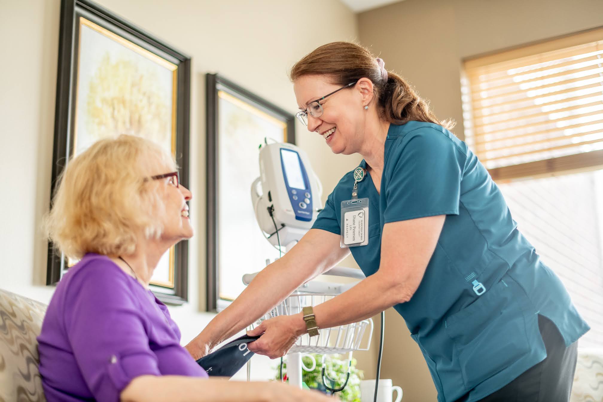 Senior Community Staff in Texas